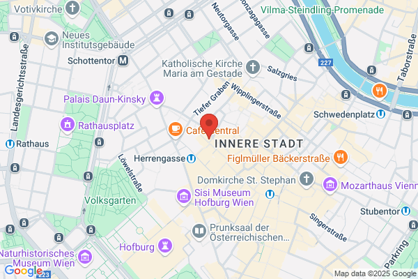 INTER - PREss AM HOF Beate Kavka