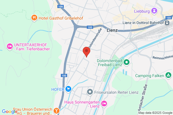 Bundeshandelsakademie u Bundeshandelsschule