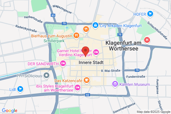 Strohmaier Trachten Handels- GmbH