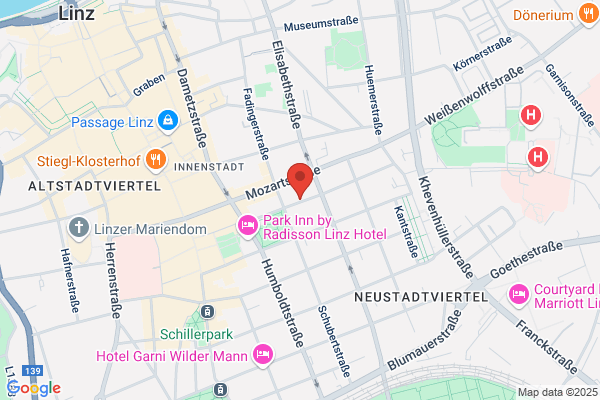 Dr. Eva Platz