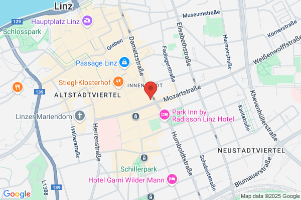 Dr. Christoph Tausch