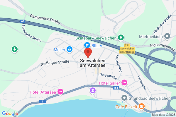 Kultursaal d. Marktgemeinde Seewalchen neben Gemeindeamt